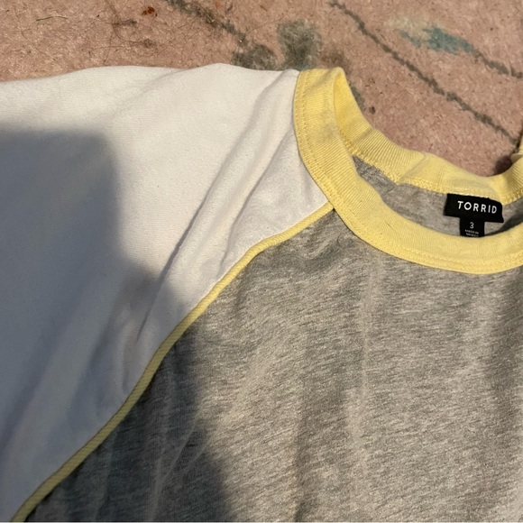 TORRID Grey and white ringer tee with yellow rims #ringertee - Picture 3 of 5